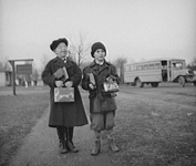 Coming home from school. (photo: Arthur Rothstein)